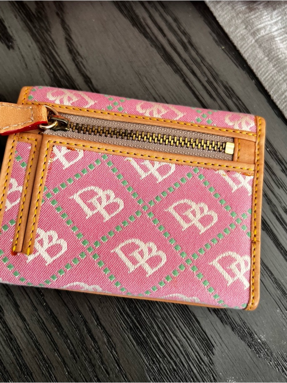 🌸 NWT! Vtg Pretty n Pink Dooney & Bourke East West Handbag w Matching Wallet - Picture 6 of 12